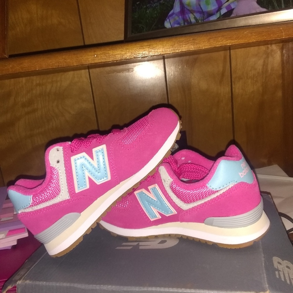 Pink toddler new balance